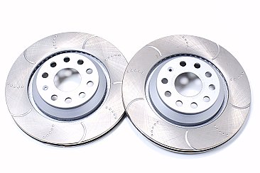 VW Golf R MK7 Rear Brake Discs with Brake Pads Dimpled and Grooved