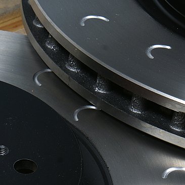 Front Performance Grooved Brake Discs to fit Fiesta 1.6 ST