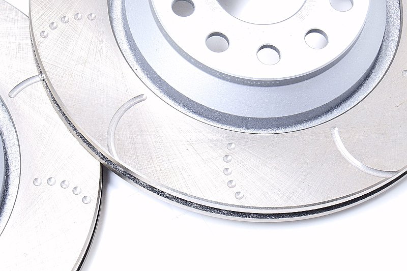 Rear HALO Dimpled and Grooved Brake Discs for Audi S3 Quattro