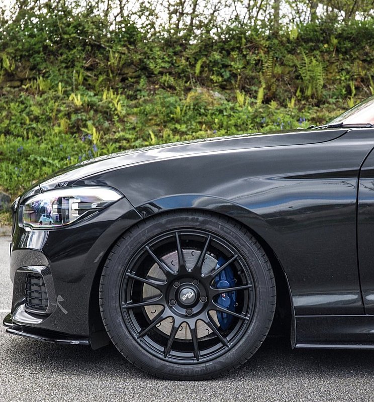 BMW M140I Rear HALO C Hook Brake Discs with DS2500 Pads