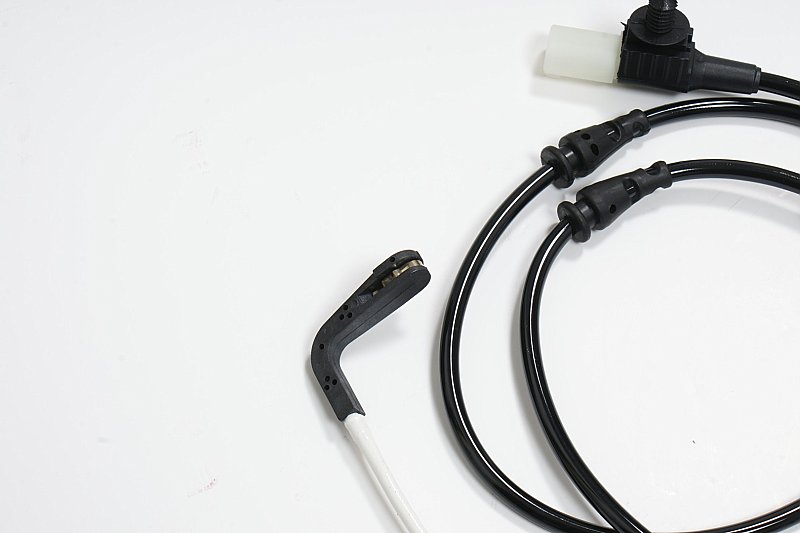 Rear Wear Wire to fit LAND ROVER DISCOVERY III (L319) 2.7 TD 4x4 and others