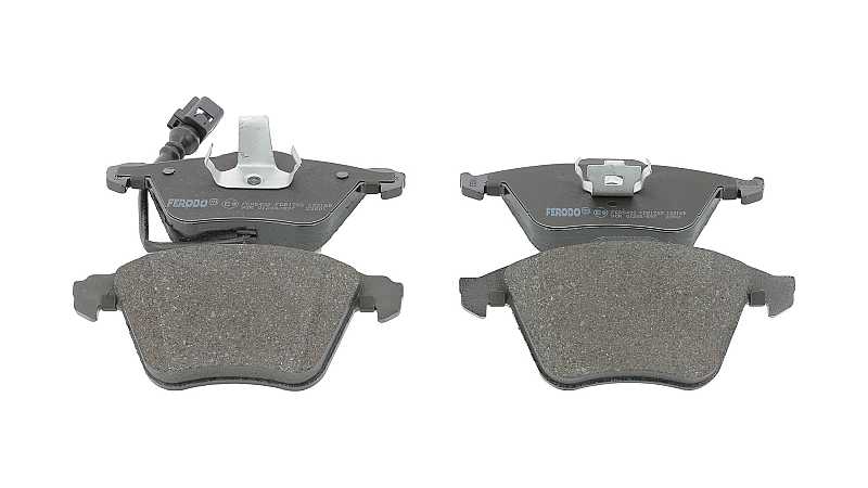 VW Golf 3.2 R32 MK5 Front Brake Discs with Mintex Pads