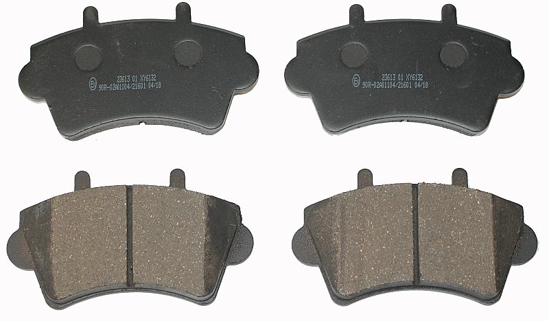 Front Brake Pads to fit Nissan INTERSTAR Bus (X70) dCi 80 and others