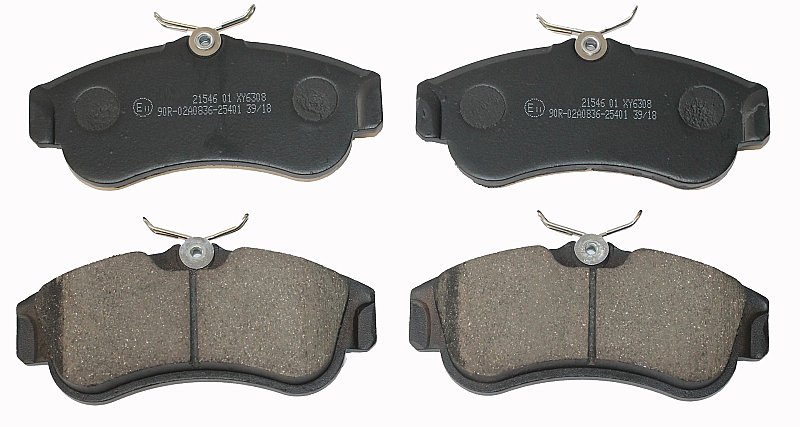 Front Brake Pads to fit Nissan ALMERA II (N16) 1.5 and others