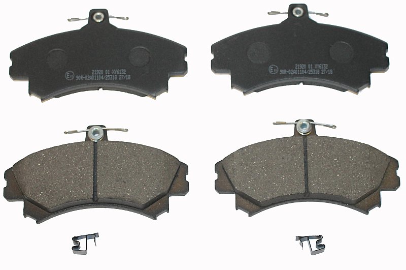 Front Brake Pads to fit Mitsubishi CARISMA (DA) 1.6 (DA1A) and others