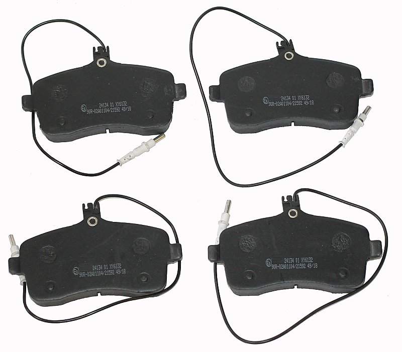 Front Brake Pads to fit Peugeot 407 (6D) 1.6 HDi 110 (6D9HZC, 6D9HYC) and others