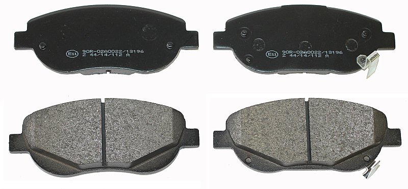 Front Brake Pads to fit Toyota AVENSIS Estate (T27) 2.2 D-4D (ADT271, ADT271R) and others