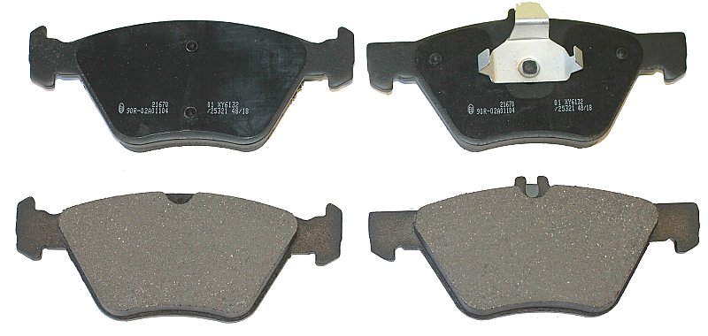 Front Brake Pads to fit Chrysler CROSSFIRE 3.2 and others