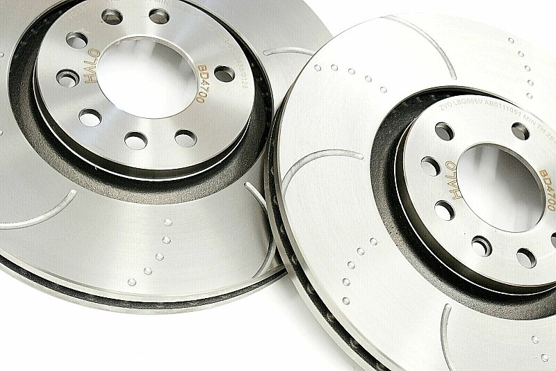 Astra VXR Front Brake Discs and Mintex Pads Dimpled and Grooved