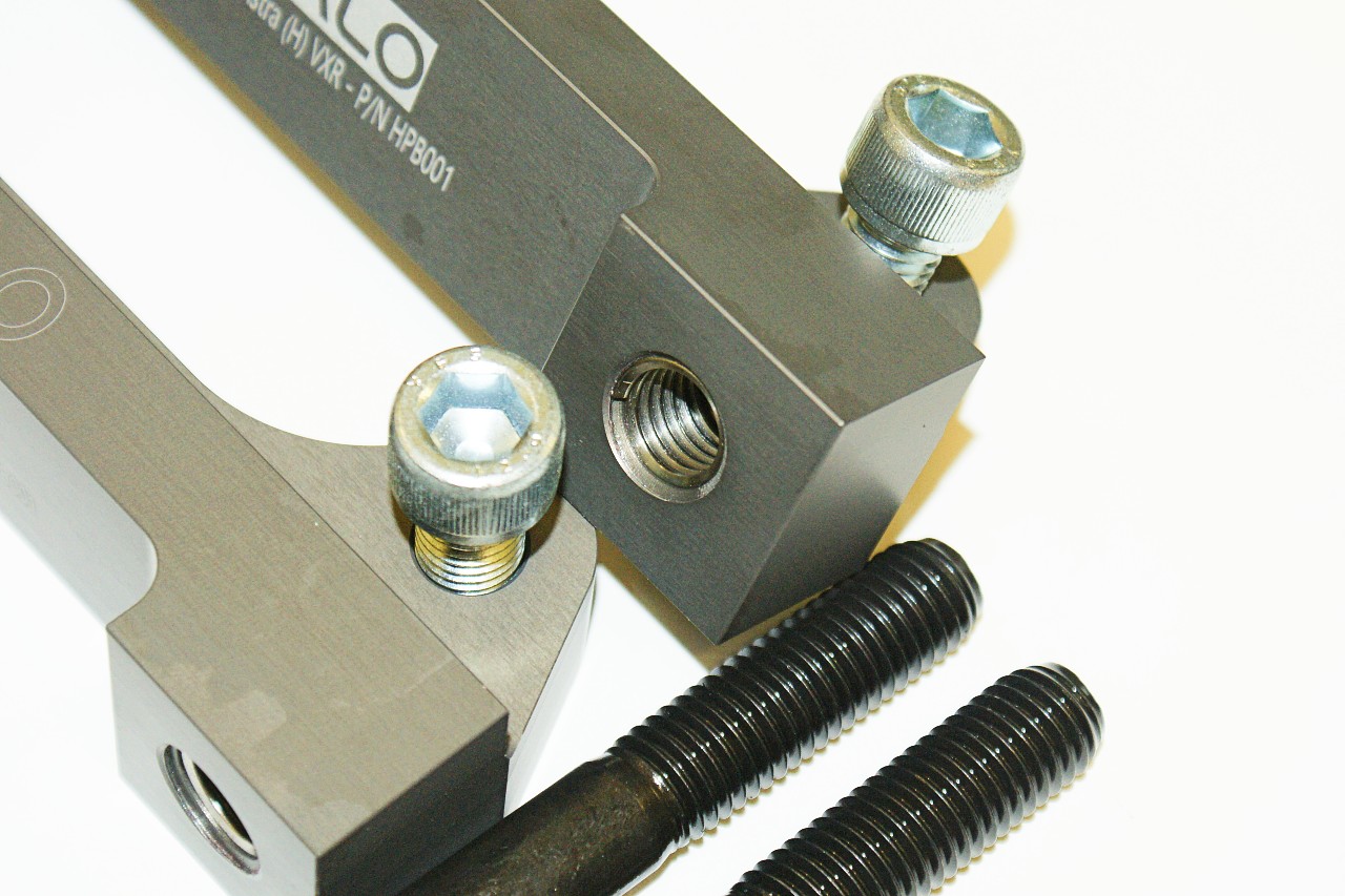 Astra VXR Turbo Front Brembo Brake Caliper Adaptor Bracket - Image 2